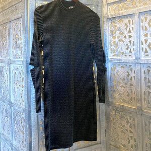 Long sleeve bodycon dress